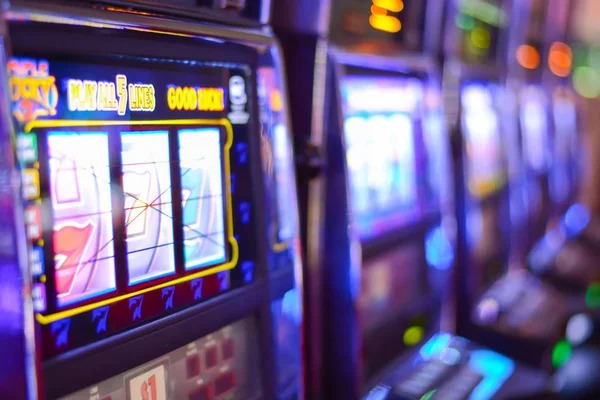 Macau Pools Game