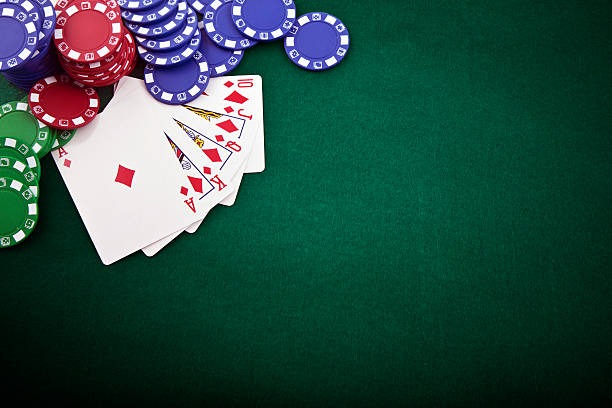 Live dealer managing Macau Pools ball draw in studio